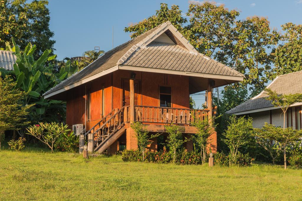 Hostel Happy House Backpackers Pai Exterior foto