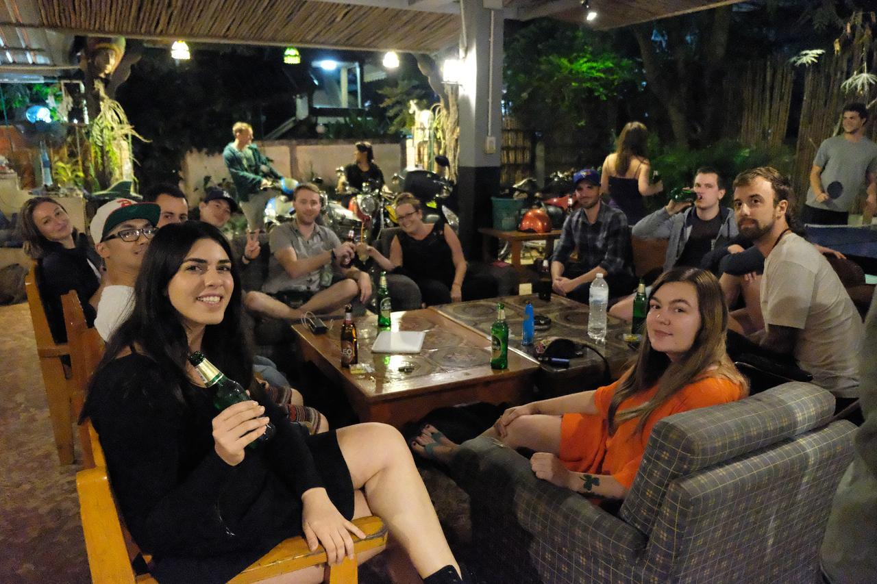 Hostel Happy House Backpackers Pai Exterior foto