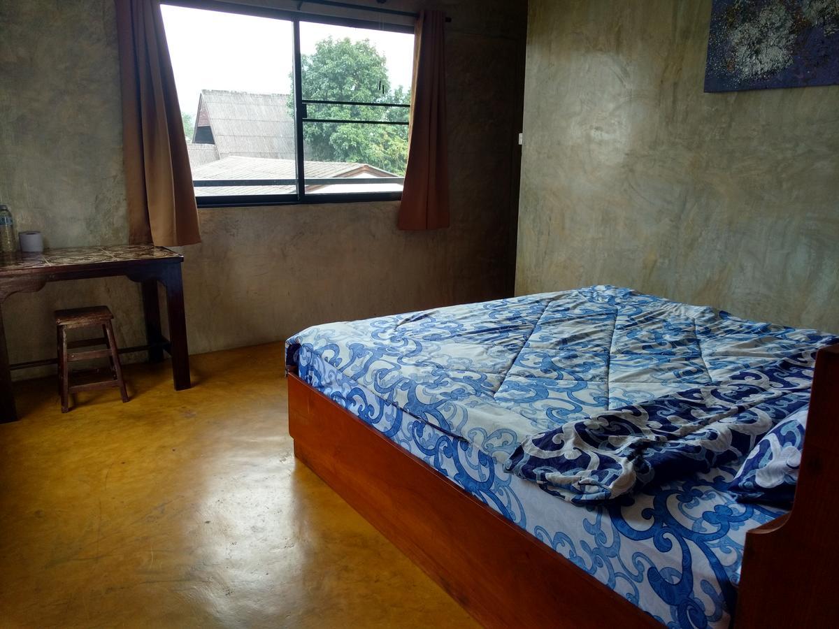 Hostel Happy House Backpackers Pai Exterior foto
