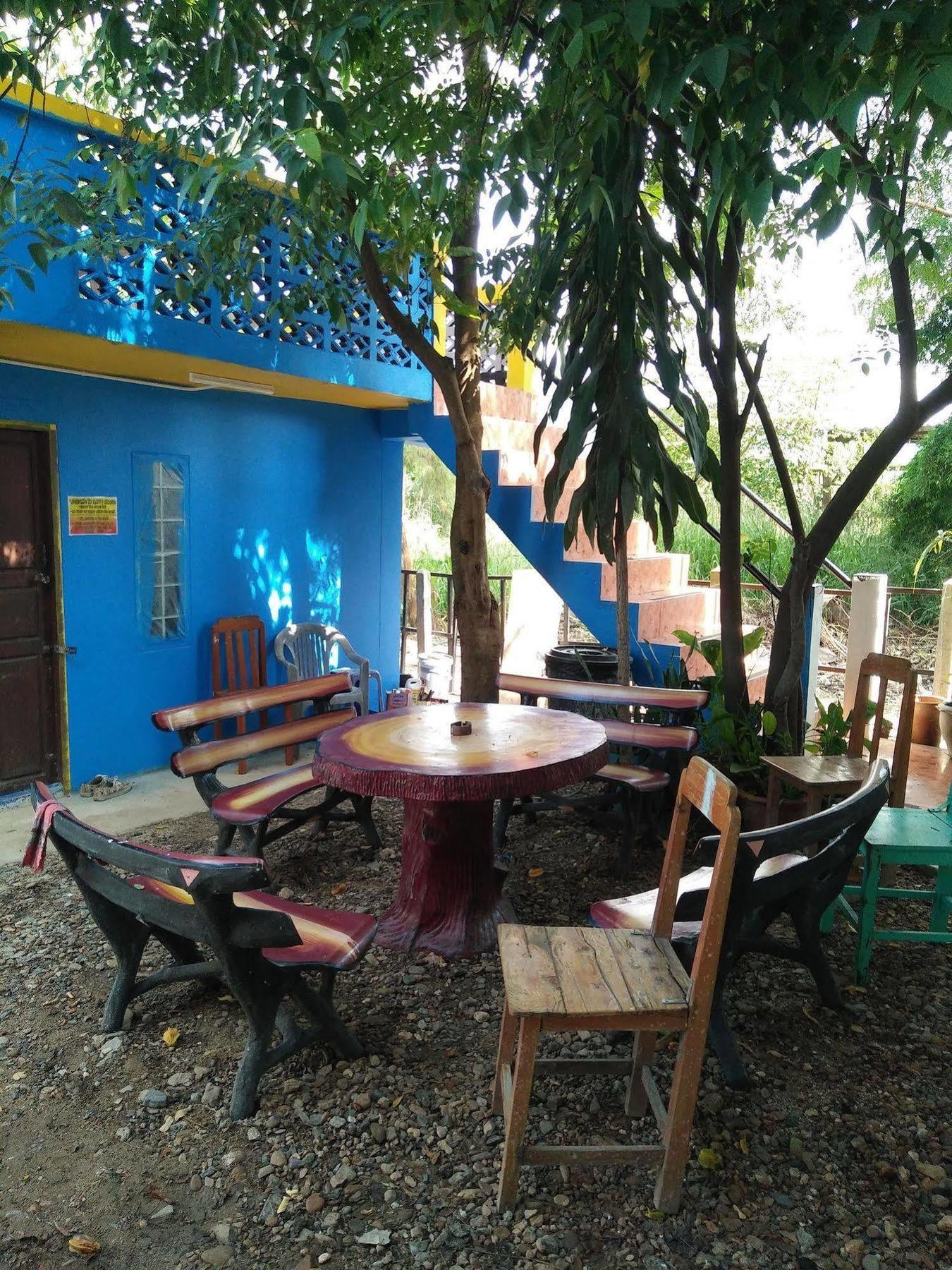 Hostel Happy House Backpackers Pai Exterior foto