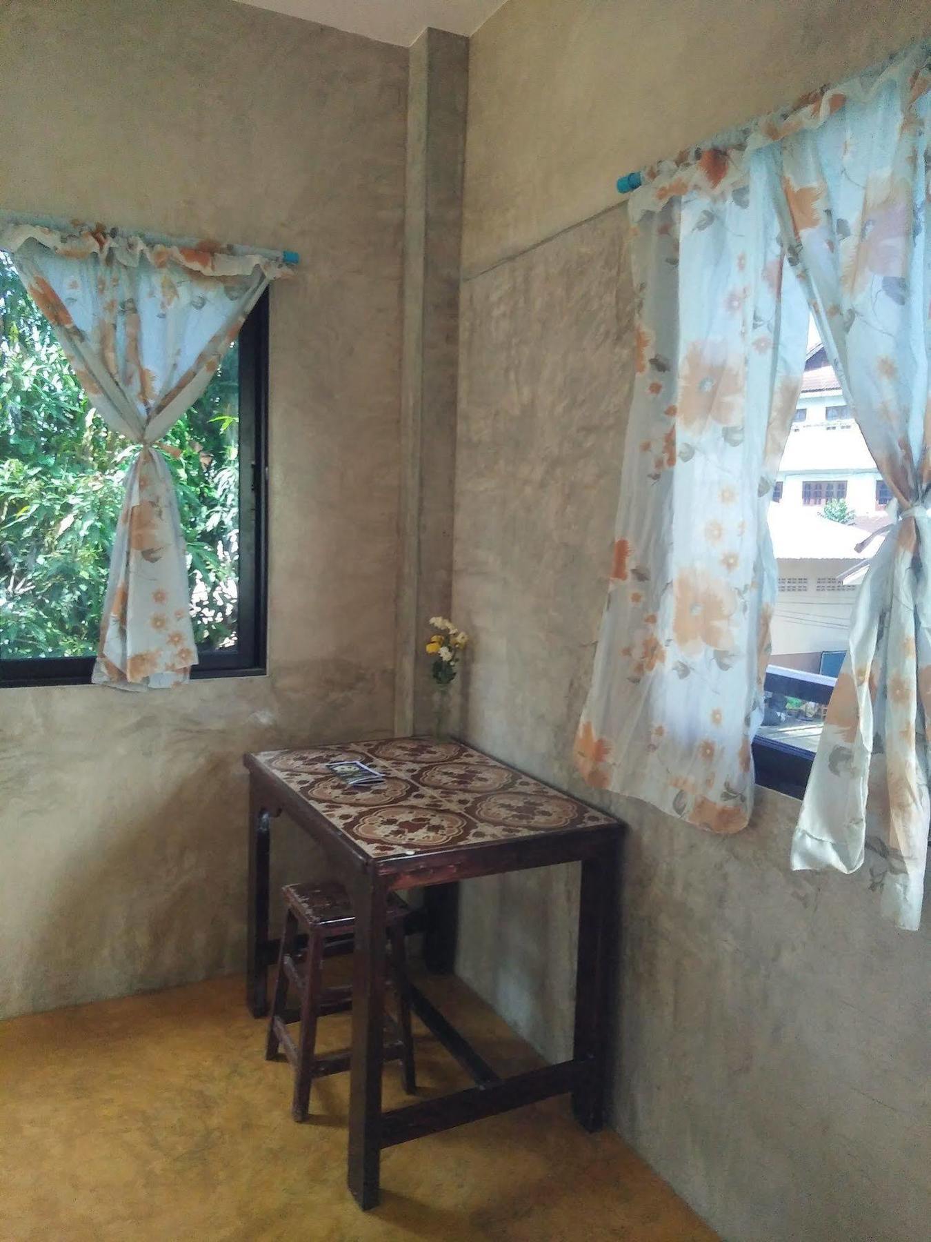 Hostel Happy House Backpackers Pai Exterior foto
