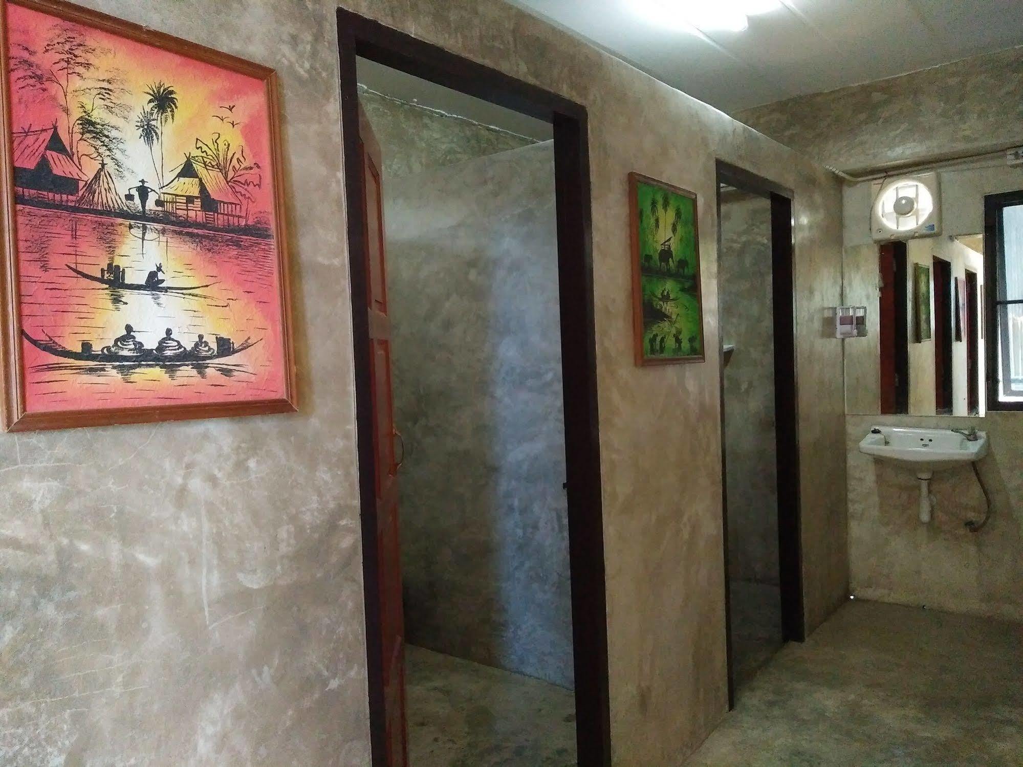 Hostel Happy House Backpackers Pai Exterior foto