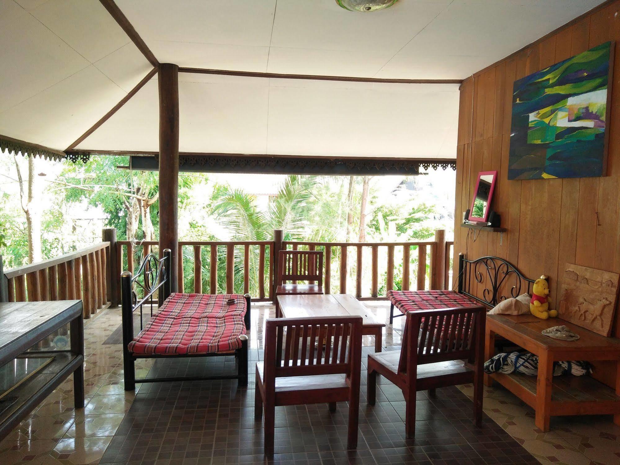 Hostel Happy House Backpackers Pai Exterior foto
